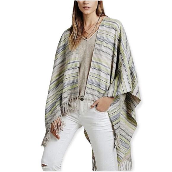 Free People Shawl Women’s One Size Multicolor Striped Knit Wrap Poncho Kimono - Picture 1 of 13